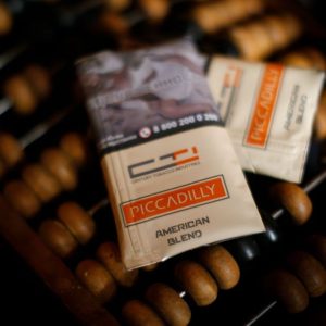 PICCADILLY AMERICAN BLEND